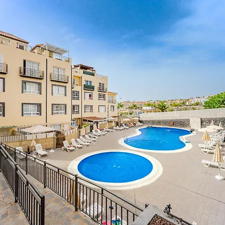 Arcoiris 2 Bedroom Duplex With Patio *