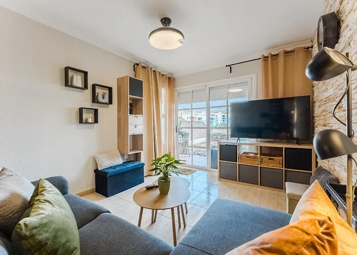 Arcoiris 2 Bedroom Duplex With Patio Апартаменты Кальяо-Сальвахе