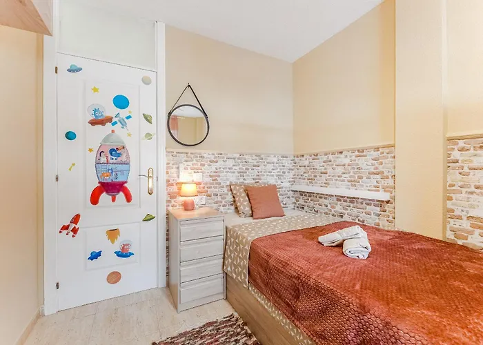Arcoiris 2 Bedroom Duplex With Patio * Кальяо-Сальвахе
