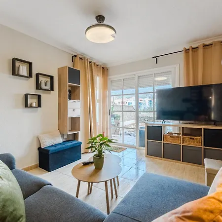 Arcoiris 2 Bedroom Duplex With Patio Apartment Callao Salvaje
