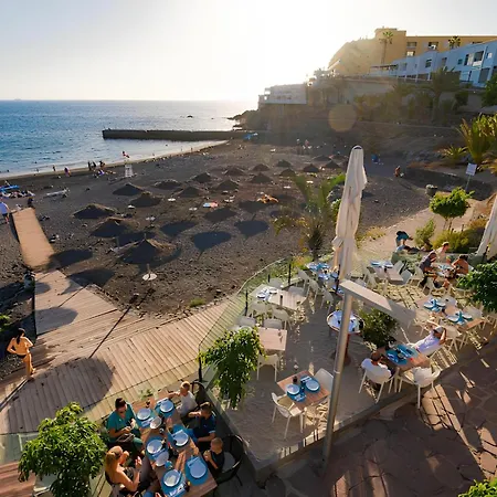 Arcoiris 2 Bedroom Duplex With Patio * Callao Salvaje